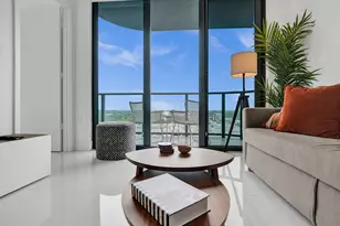 121 NE 34th St, Miami, FL 33137 - Photo 19
