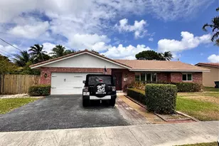 1098 NW 15th Ave, Boca Raton, FL 33486 - Photo 57