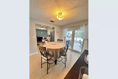 1098 NW 15th Avenue, Boca Raton, FL 33486 - Photo 5