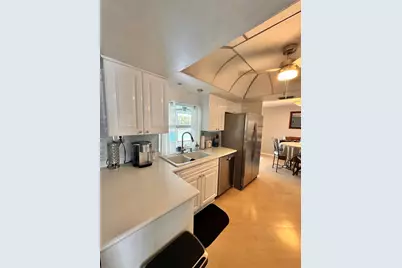 1098 NW 15th Avenue, Boca Raton, FL 33486 - Photo 15