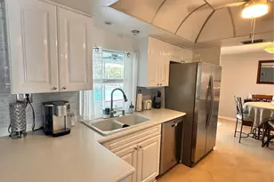 1098 NW 15th Ave, Boca Raton, FL 33486 - Photo 15
