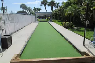 2611 W Barkley Dr W, West Palm Beach, FL 33415 - Photo 31
