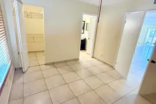 968 Coral Club Dr, Coral Springs, FL 33071 - Photo 5