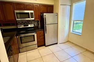968 Coral Club Dr, Coral Springs, FL 33071 - Photo 1