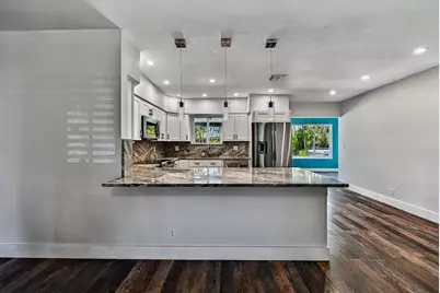 4821 NE 6th Avenue, Oakland Park, FL 33334 - Photo 17