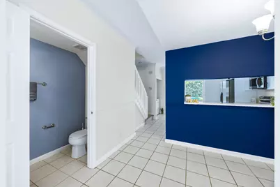 9872 NW 56th Place, Coral Springs, FL 33076 - Photo 9