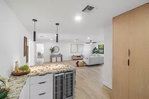 2538 SW 13th Ct, Boynton Beach, FL 33426 - Photo 11