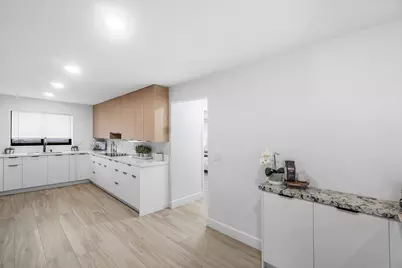 2538 SW 13th Court, Boynton Beach, FL 33426 - Photo 11