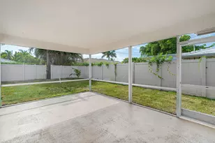 2538 SW 13th Ct, Boynton Beach, FL 33426 - Photo 27
