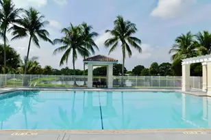 9070 Tremezzo Ln, Boynton Beach, FL 33472 - Photo 23