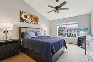 9070 Tremezzo Ln, Boynton Beach, FL 33472 - Photo 15