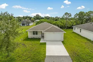 8526 102nd Ct, Vero Beach, FL 32967 - Photo 1