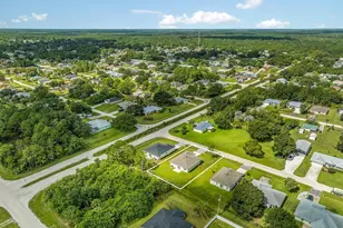 8526 102nd Ct, Vero Beach, FL 32967 - Photo 3