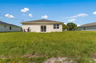 8526 102nd Ct, Vero Beach, FL 32967 - Photo 35