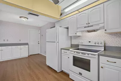 1055 NW 72nd Terrace NW, Margate, FL 33063 - Photo 13