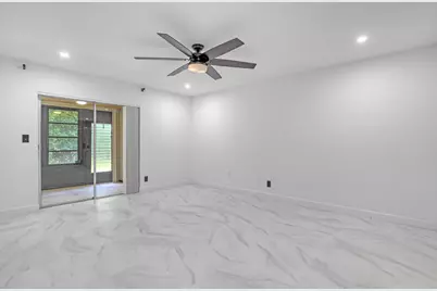 13233 Lucinda Palm Court #B, Delray Beach, FL 33484 - Photo 11