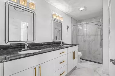 13233 Lucinda Palm Court #B, Delray Beach, FL 33484 - Photo 9
