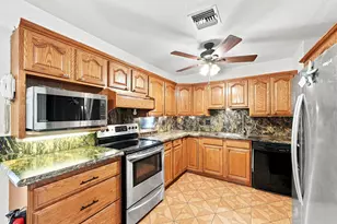 2511 NE 12th Ct, Pompano Beach, FL 33062 - Photo 13