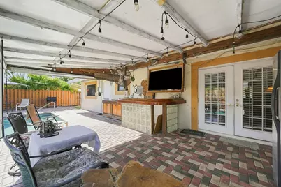 2511 NE 12th Court, Pompano Beach, FL 33062 - Photo 23