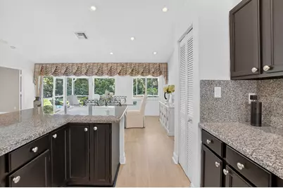 13275 Royale Sabal Court, Delray Beach, FL 33484 - Photo 11