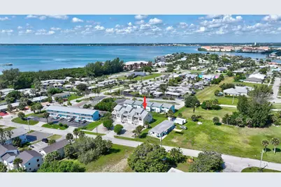 651 Hernando Street, Fort Pierce, FL 34949 - Photo 5