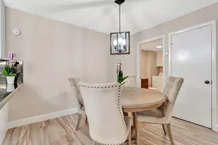 207 2nd Terrace, Palm Beach Gardens, FL 33418 - Photo 5