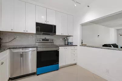 9235 SW 8th Street #502, Boca Raton, FL 33428 - Photo 15