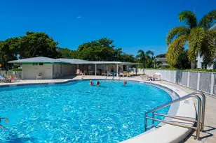 548 Durham S, Deerfield Beach, FL 33442 - Photo 39
