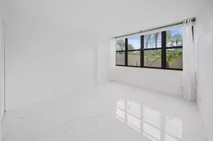 16300 Golf Club Rd, Weston, FL 33326 - Photo 15