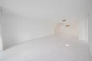 16300 Golf Club Rd, Weston, FL 33326 - Photo 7
