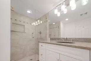 16300 Golf Club Rd, Weston, FL 33326 - Photo 17