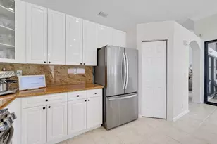 6373 Shadow Creek Village Cir, Lake Worth, FL 33463 - Photo 11
