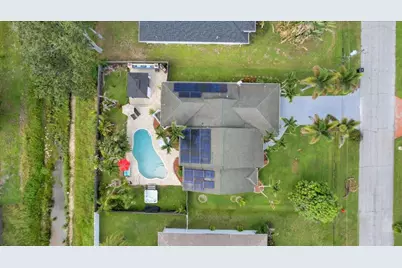 568 SE Nome Drive, Port Saint Lucie, FL 34984 - Photo 5