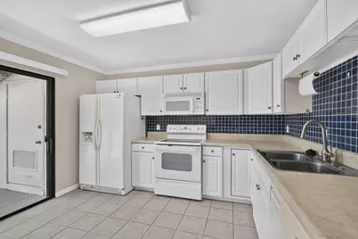 184 Mastic Tree Court, Royal Palm Beach, FL 33411 - Photo 11