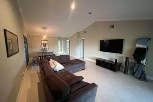 16233 Laurel Dr, Weston, FL 33326 - Photo 3