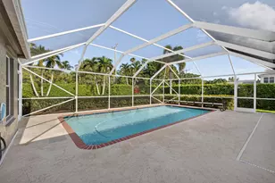 1011 Woodfield Cir, Palm Beach Gardens, FL 33418 - Photo 5