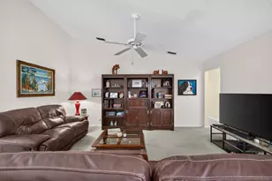 1011 Woodfield Cir, Palm Beach Gardens, FL 33418 - Photo 25