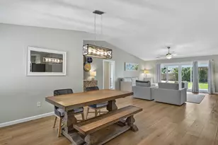 4994 SE Pine Knoll Way, Stuart, FL 34997 - Photo 11