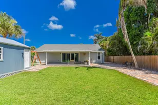 4994 SE Pine Knoll Way, Stuart, FL 34997 - Photo 31