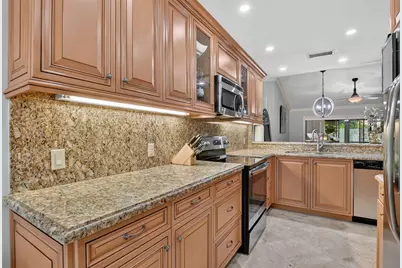 21616 Guadalajara Avenue, Boca Raton, FL 33433 - Photo 15