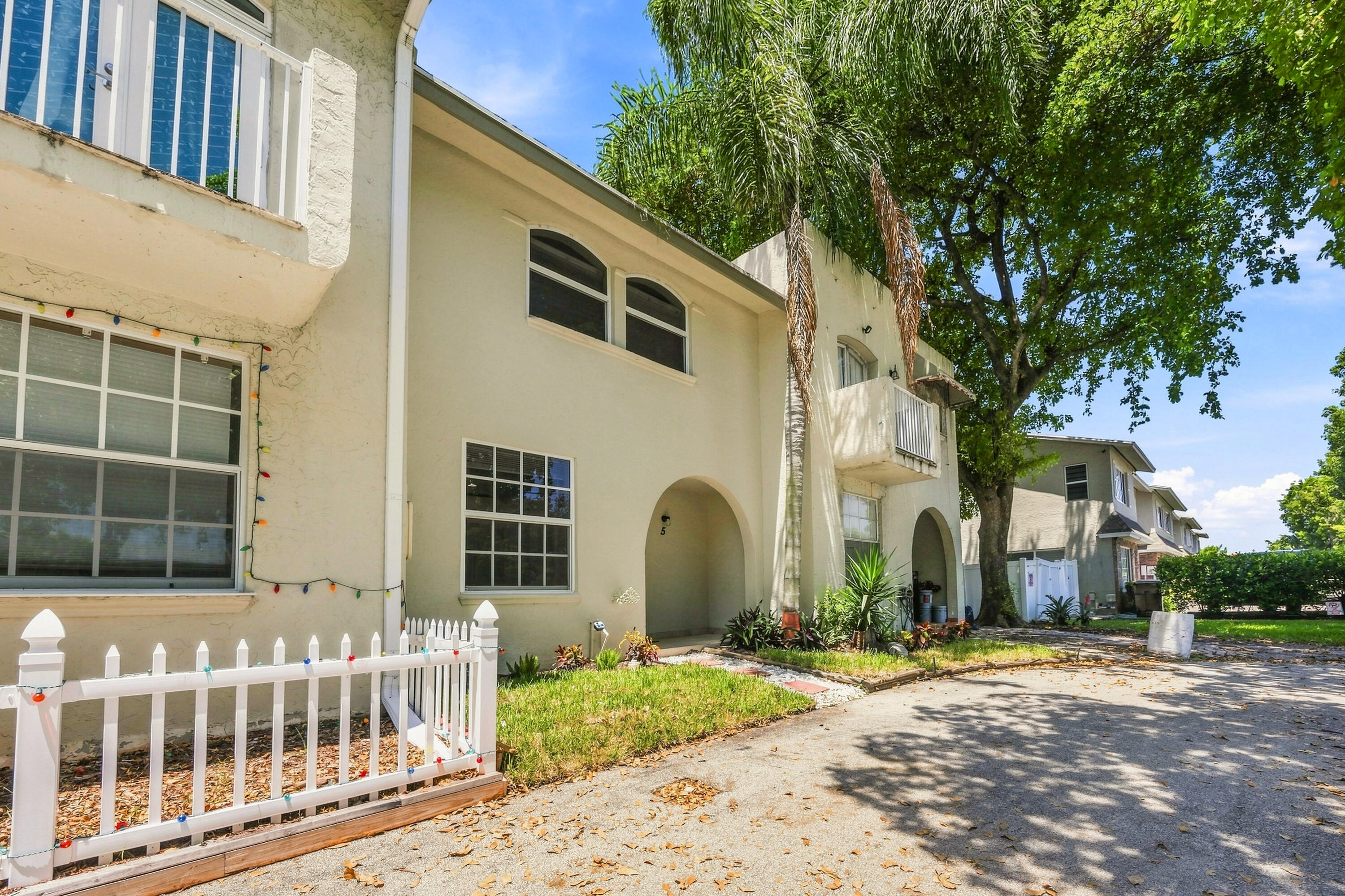 4161 NW 9th Ave #5 - 4161 NW 9th Ave #5, Deerfield Beach, FL 33064 Luxury Property | Jose Angel Pina