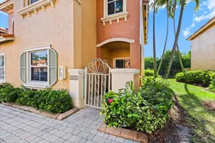 4962 Leeward Ln, Fort Lauderdale, FL 33312 - Photo 3
