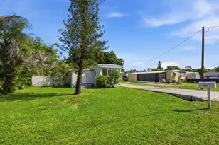 1823 SW College St, Stuart, FL 34997 - Photo 3