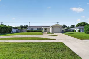 7752 St Andrews Rd, Lake Worth, FL 33467 - Photo 1