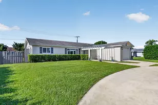 7752 St Andrews Rd, Lake Worth, FL 33467 - Photo 3