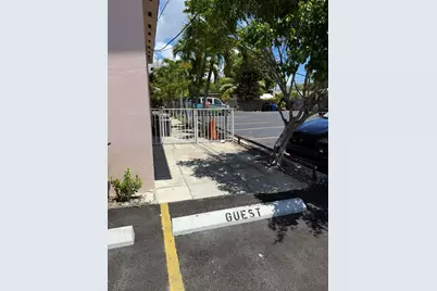 2017 NE 18th Street #2, Fort Lauderdale, FL 33305 - Photo 15