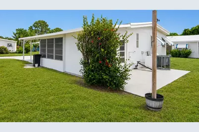 385 NE Jade Circle, Jensen Beach, FL 34957 - Photo 31