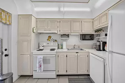1103 NW 58th Terrace #420, Sunrise, FL 33313 - Photo 5
