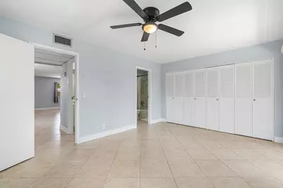 566 Saxony L, Delray Beach, FL 33446 - Photo 15