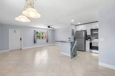 566 Saxony L, Delray Beach, FL 33446 - Photo 11